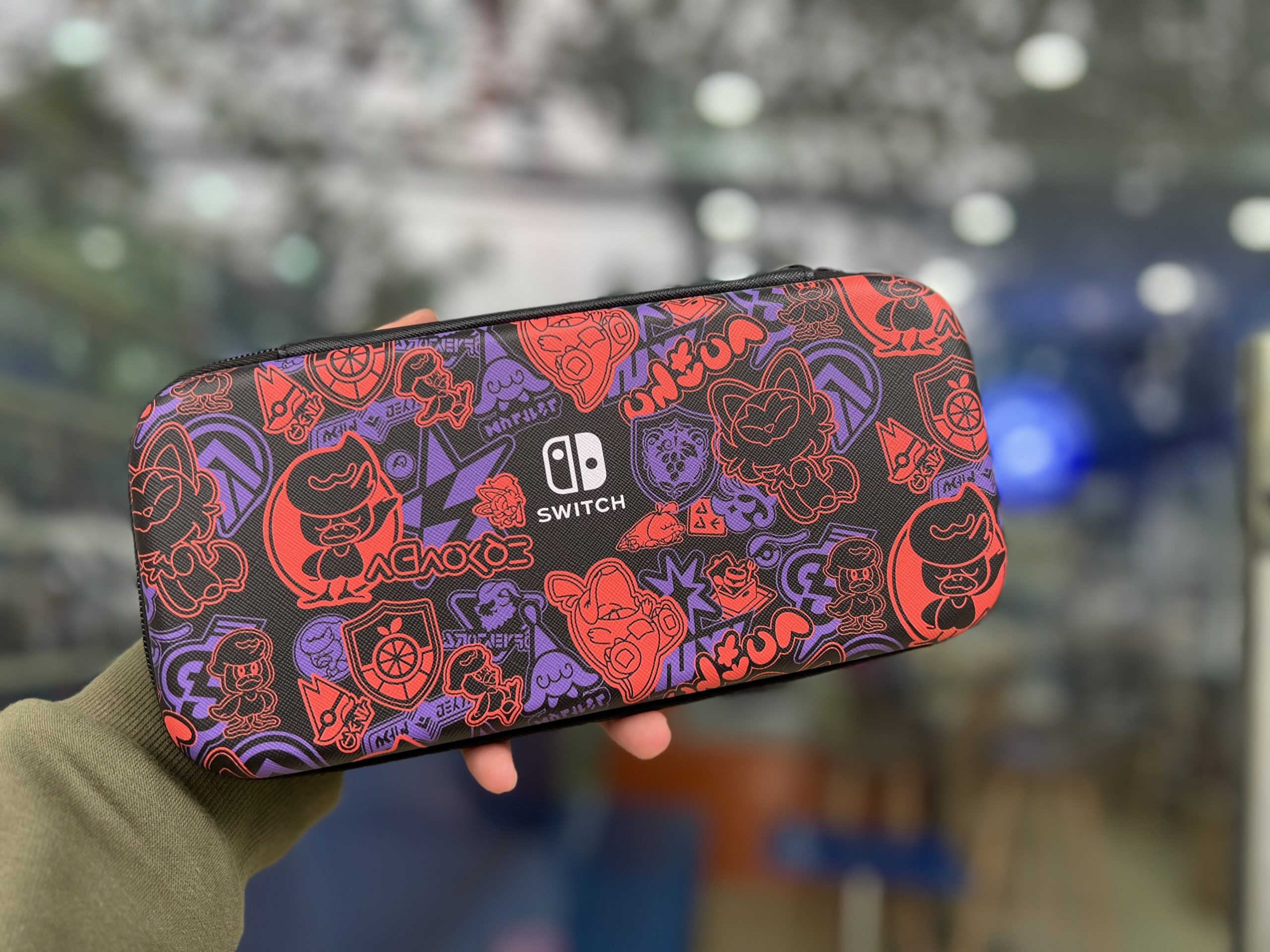 69287_bao_dung_bao_ve_may_nintendo_switch_hoa_tiet_den_do_pokemon-1 Bao đựng bảo vệ máy Nintendo Switch hoạ tiết Đen/Đỏ Pokemon