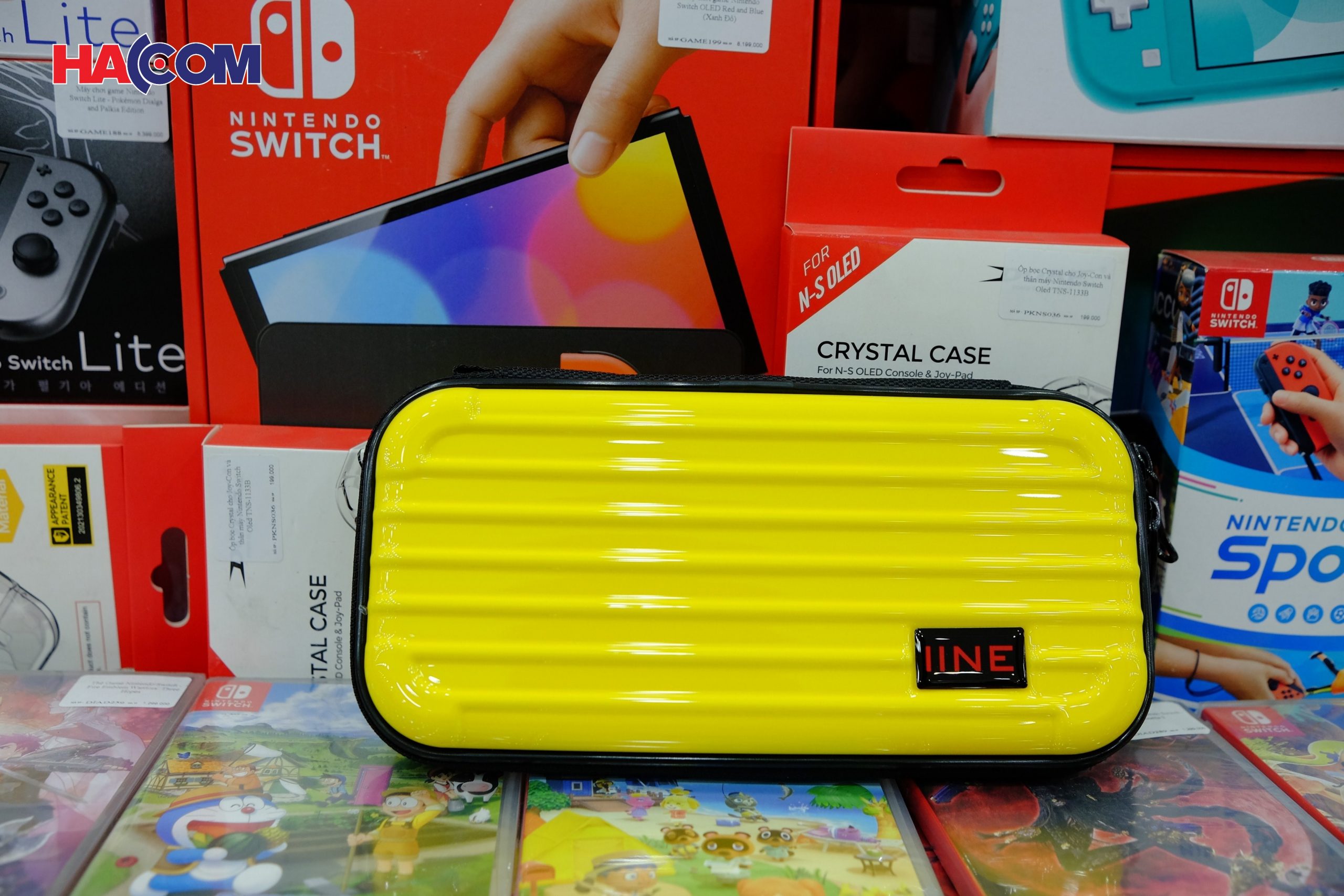 71384_bao_dung_bao_ve_may_nintedo_switch_lite_nhua_cung_eva_mau_xanh_vang_iine_l256_01-1 Bao đựng bảo vệ máy Nintedo Switch Lite nhựa cứng EVA màu vàng IINE L256
