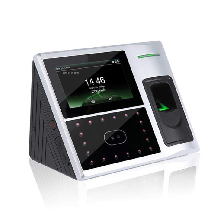 may-cham-cong-ronald-jack-iface-05-songphuong